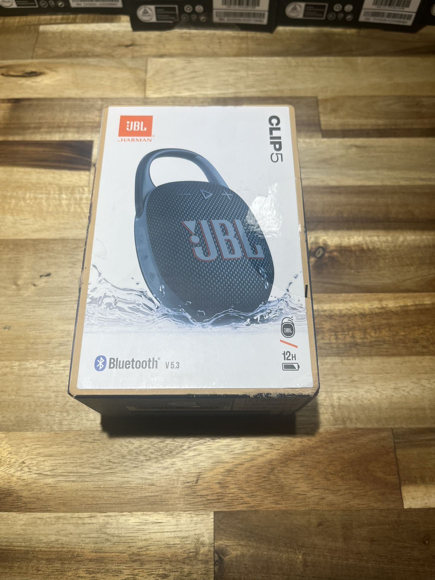 JBL Clip 5