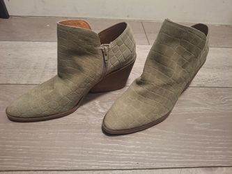 Lucky Brand Saucie Suede Wedge Booties - Size 11M