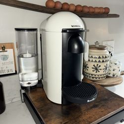 Nespresso Bundle Vertuo Plus 