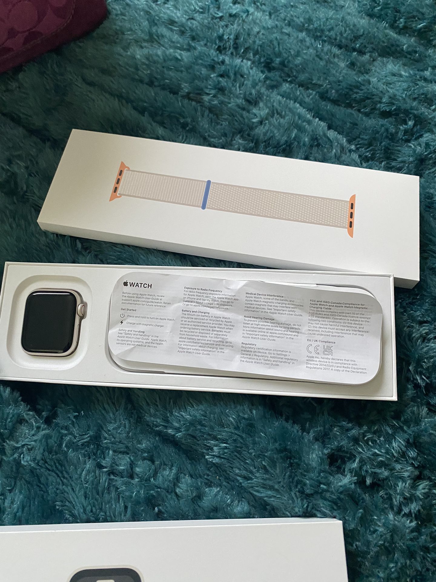 Apple Watch SE Gen 2 With Band