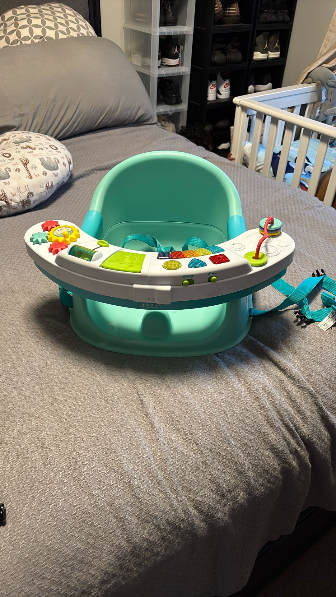 Infantino Music And Light Seat And Booster 