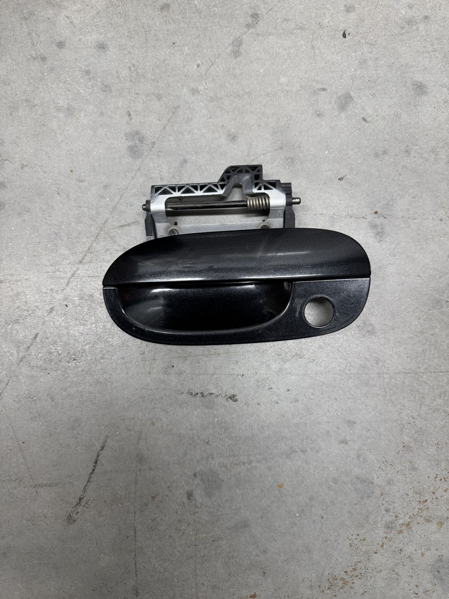 OEM BMW E85 Z4 03-08 Left Driver Front Exterior Door Handle
