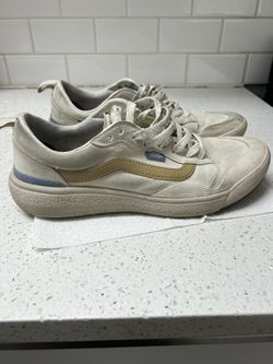 Vans Men’s Casual Shoe Size 10