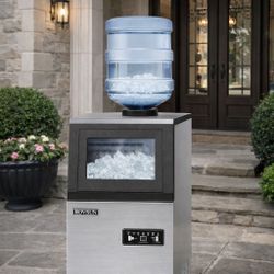 Brand New Commercial 110 Pound Icemaker Machine For 240