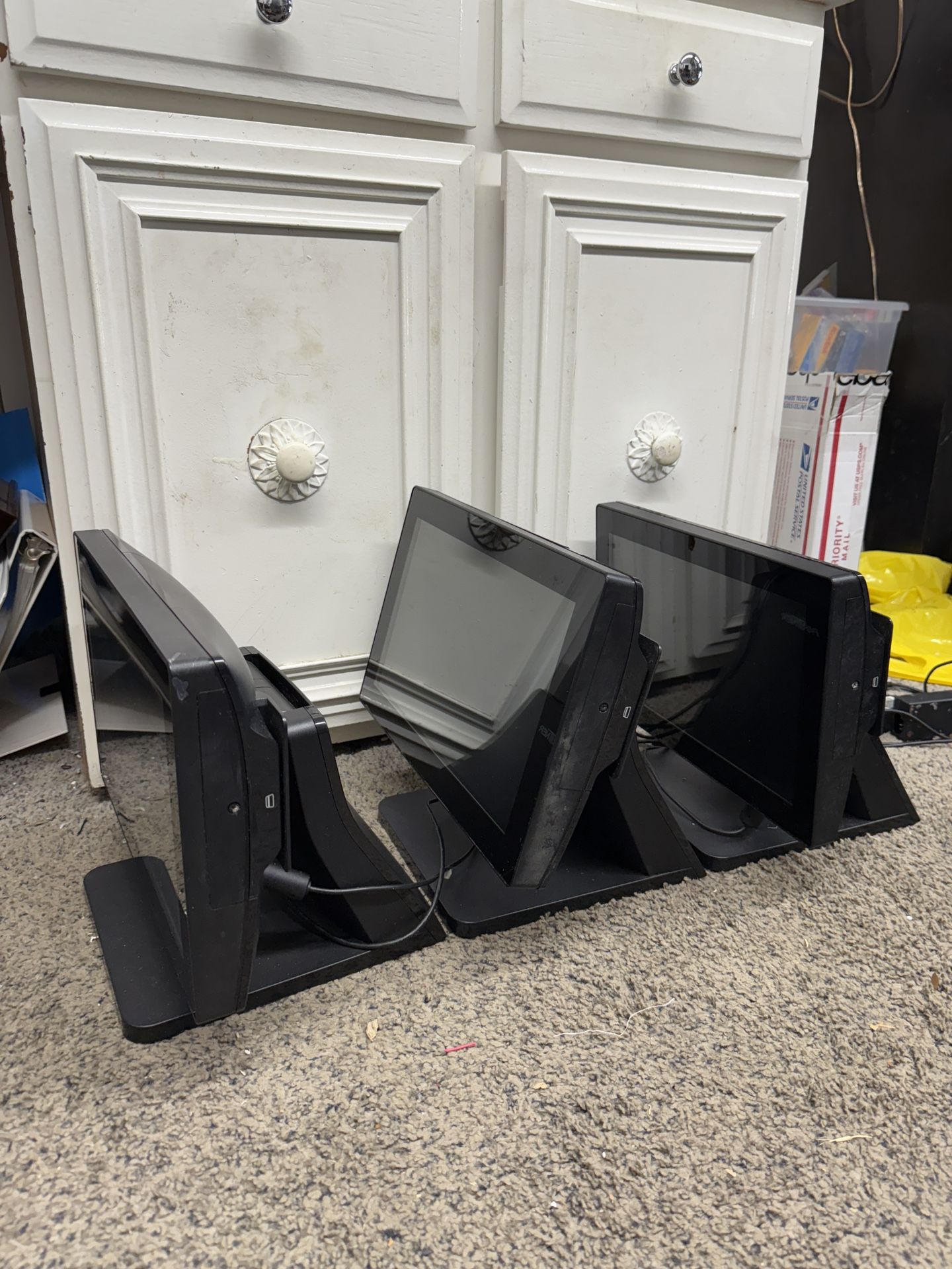 Partner Tablet Kiosk Set Of 3