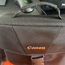 EOS REBEL T7 DOUBLE ZOOM LENS CANON