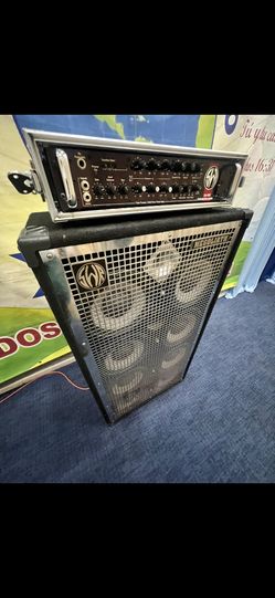 SWR 8x10 Megaloiath And SWR sm 900 Amp Head