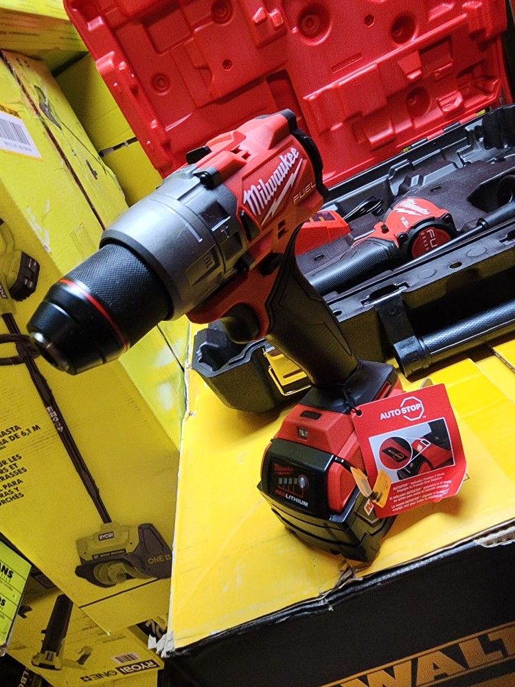 Millwake Fuel 1/2 Hammer Drill New Gen With Baterie 5.0 Xc Friday Special $170