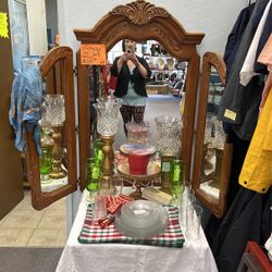 Vintage Trifold Mirror