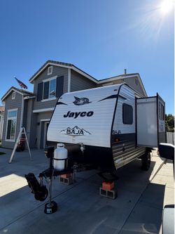 2022 Jayco Jay Flight Baja 184BS (21’)