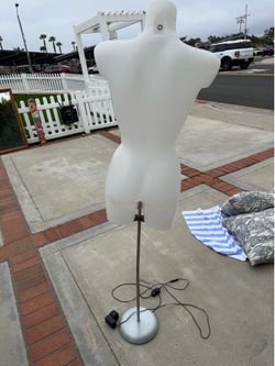 Torso lamp
