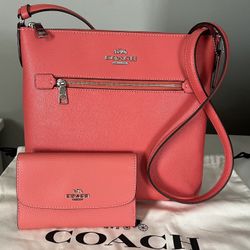 Coach Messenger Bag And Matching Wallet 