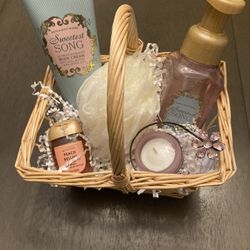 Mother’s Day Gift Basket