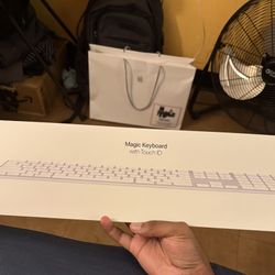 Magic Keyboard With Touch ID