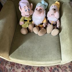 Classic Walt Disney Small Plush Snow White Dwarf Dolls
