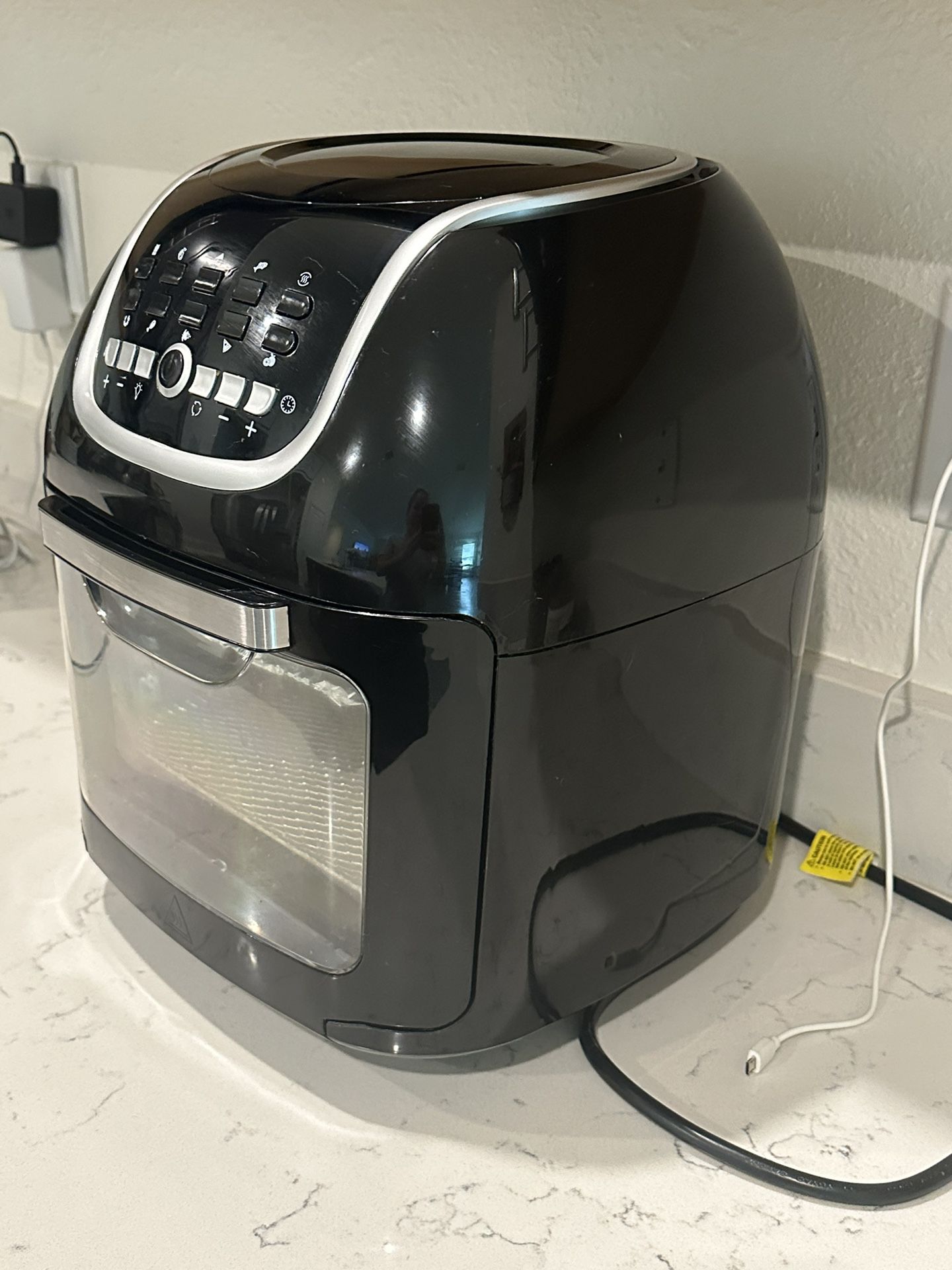 Air Fryer And Coffee Maker 