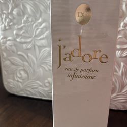 Dior J'adore Infinissime Eau de Parfum 2.5 OZ