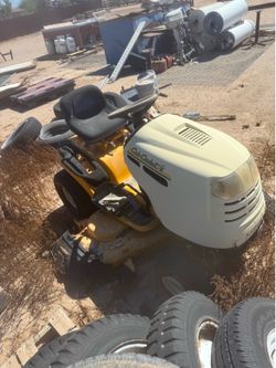 Cub cadet riding lawnmower