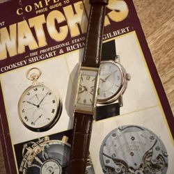 SOLID 18k Gold Watch