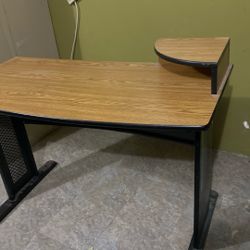 Metal Desk 