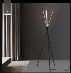 Postmodern Minimalist Creative Floor Lamp,