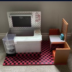 Our Generation Playsets With Doll And Horse 