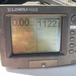 Lowrance LCX-15mt Fish Finder