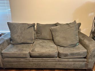 Need Gone ASAP! Green couch and large chairs furniture set