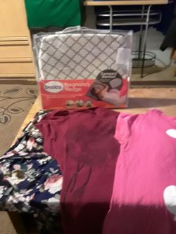 Maternity clothes s, xlrg , large, $6 each $6 wedge