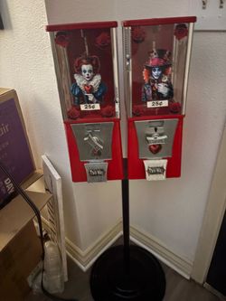 Custom Alice in Wonderland–Inspired Double Gumball Machine – One of a Kind