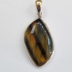 Pendant Sterling Silver And Tigers Eye 