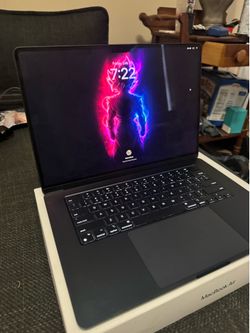 15-inch MacBook Air M3 16GB ram 512GB SSD (Midnight)