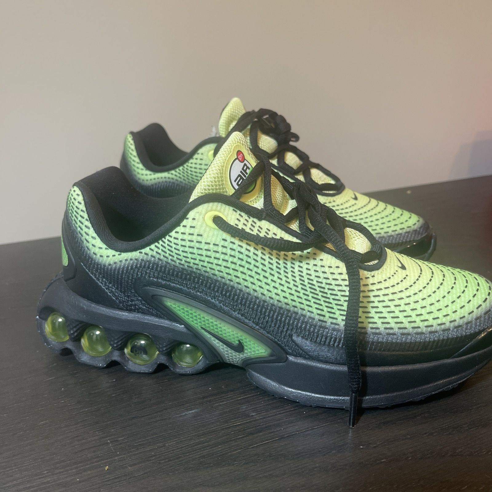 Nike Air Max DN AMD (GS) Lt Lemon Twist Black Shoes Size 5Y HV5257-700 NIB READ Description for location