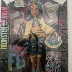 Monster High Cleo DeNile Monster Fest Fashion Doll With Accessories New!