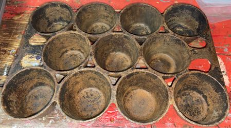 Antique Griswold Erie No. 10  Cast Iron Muffin Cup Pan 948 A Popover (READ DESC)