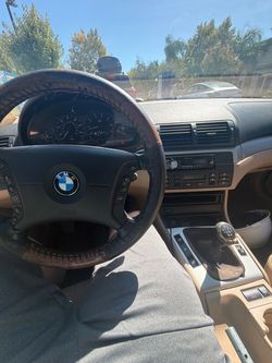 2004 BMW 325i