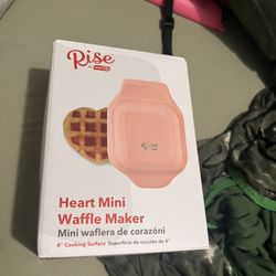 Mini Heart Waffle Maker 
