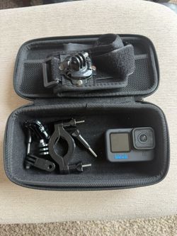 GoPro Hero 10 Black With Accessories