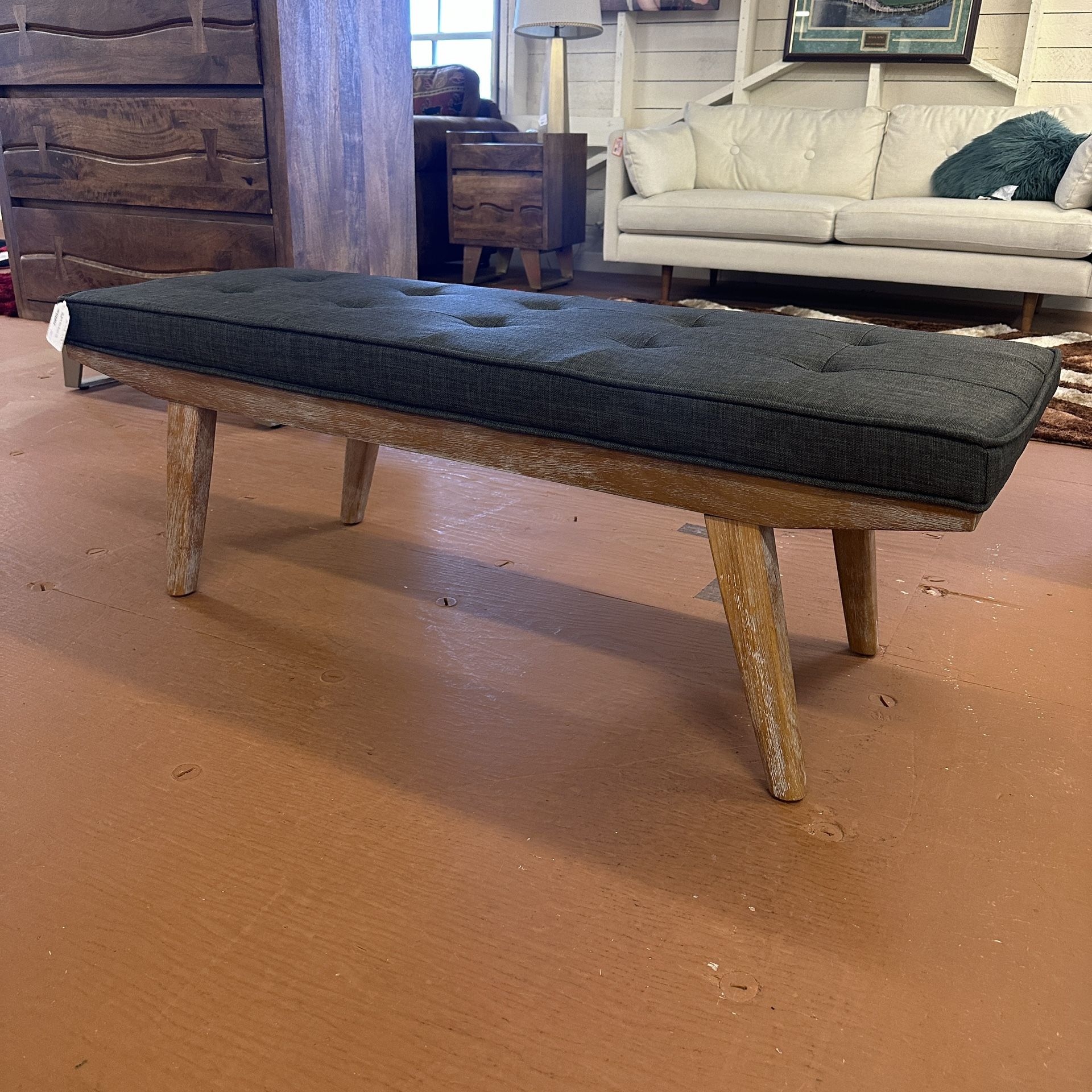 MC Style Gray Button Top Bench