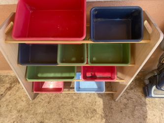 Kids storage shelf