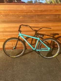 29 inch throne bike