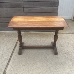 Antique Table With Hidden Expanding Leaves