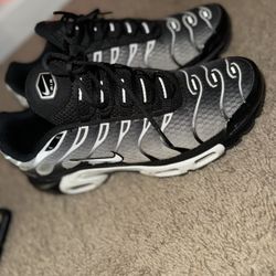 Airmaxs
