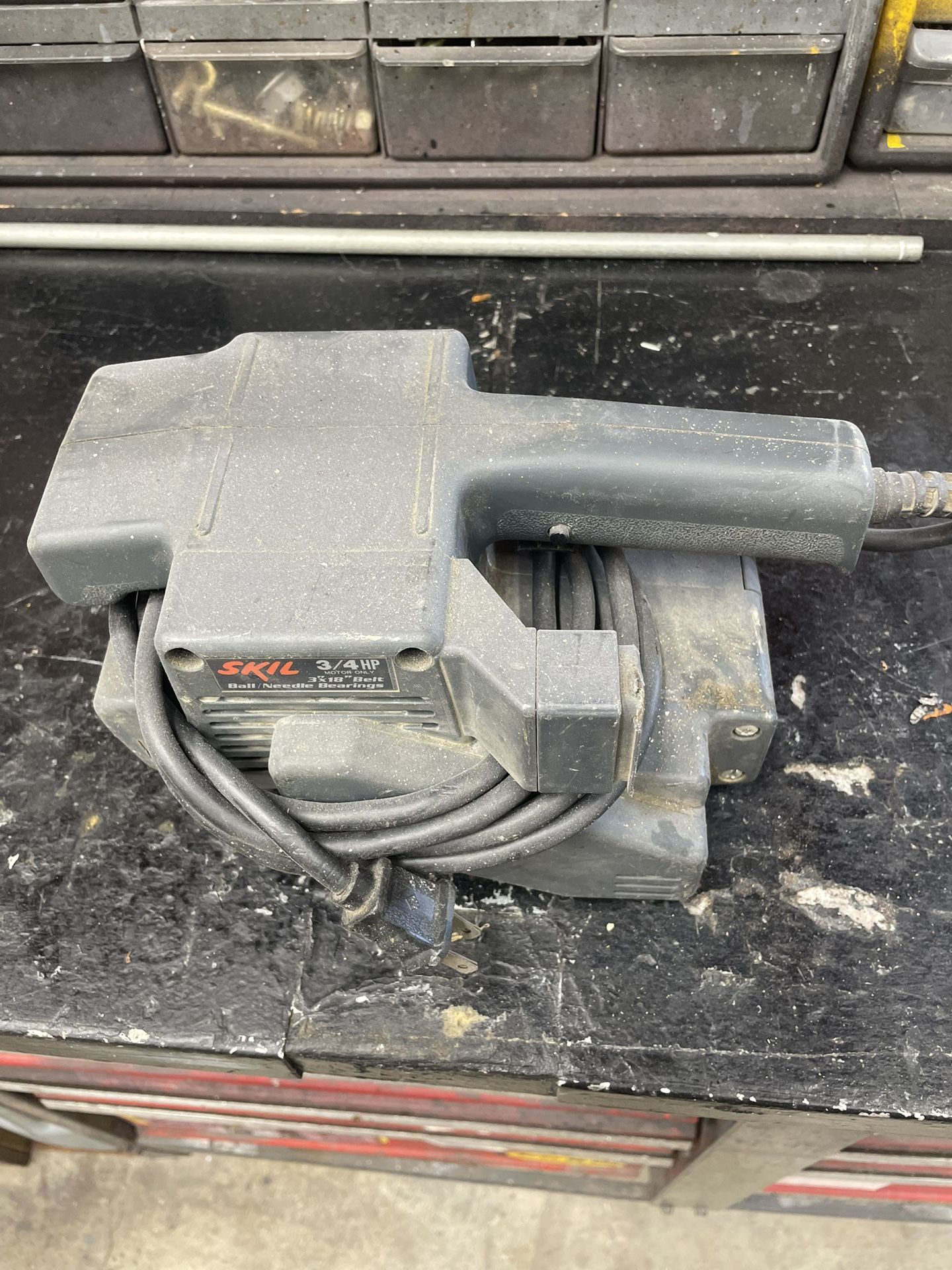 Black and Decker belt sander