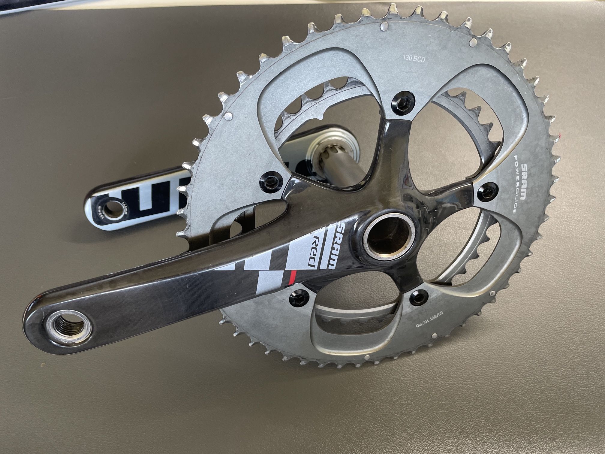 モモ X-AVION アビオン ステアリング 35.5パイ ホーンボタン付 希少