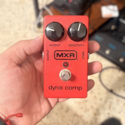 MXR Dyna Comp Compressor Pedal – Excellent Condition