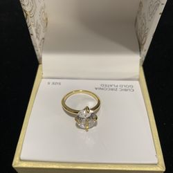 Gold Plated Ring Cubic Zirconia Stone Size 5