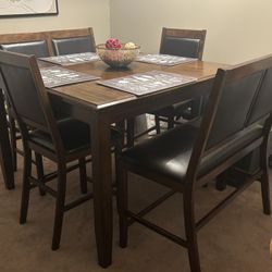 Dinning Room Table