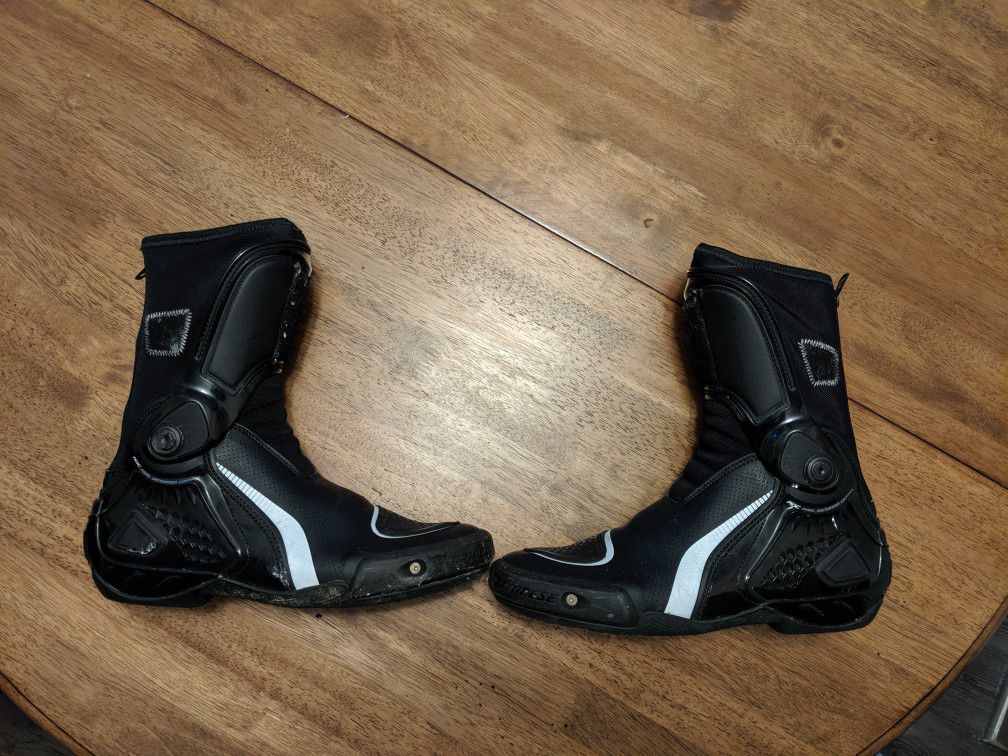 Dainese TR Course - in boot size US 10