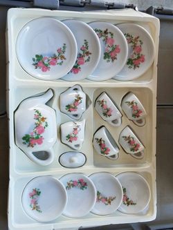 Porcelain China tea set